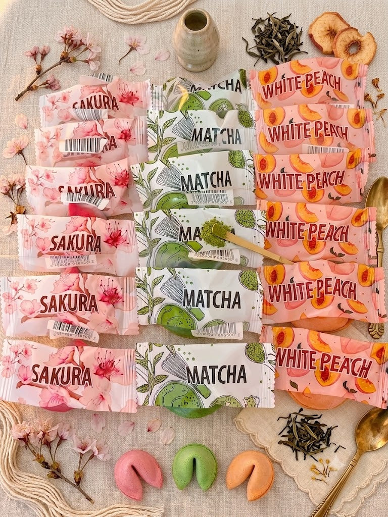 18 ciasteczek z wróżbą – po 6 Matcha, Sakura i White Peach